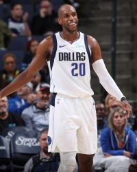 开云APP-米德尔顿35分创独行侠生涯得分新高 独行侠力克灰熊