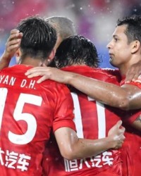 开云下载-【中超]】艾克森破门+造乌龙 广州队2比0深圳获首胜